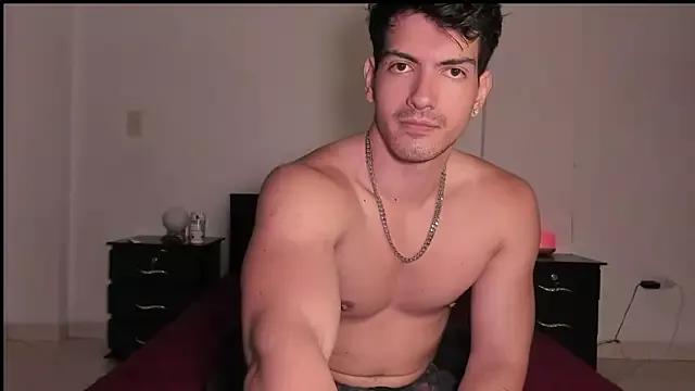 bbbeachboy from StripChat
