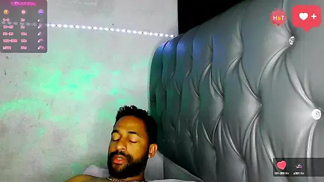 bbcblackhot34 from StripChat