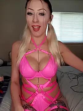 bbgcandy25 from StripChat