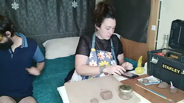 BBWorking on StripChat 