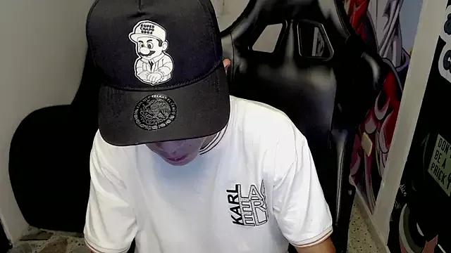 bby_santi from StripChat