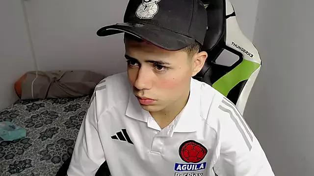 bby_santi from StripChat