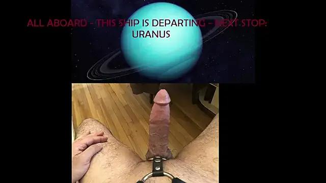 bear_russian_hunk from StripChat is Freechat