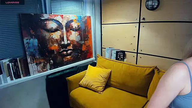 Try our streaming cams variety and talk on a personal level with our adorable girls streamers, showing off their bountiful shapes and dildos.