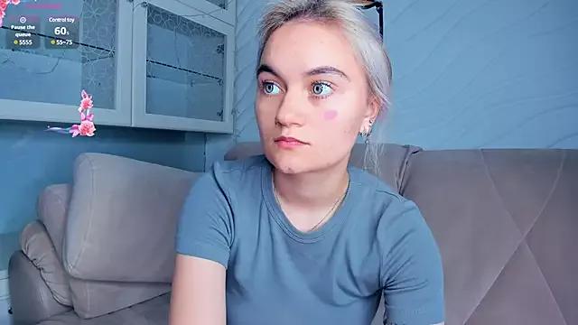 BeatrixEsser from StripChat is Freechat