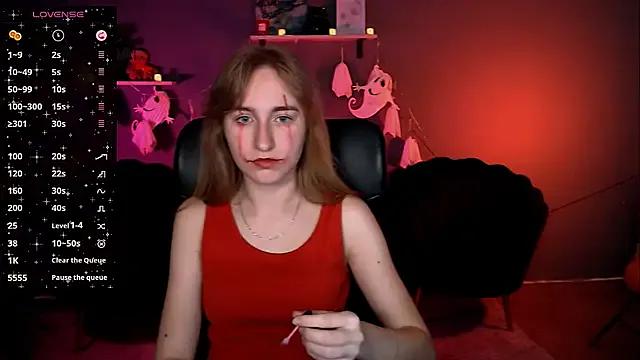 Try our streaming cams variety and talk on a personal level with our adorable girls streamers, showing off their bountiful shapes and dildos.