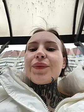 bebabenny from StripChat is Freechat