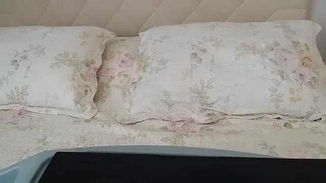 Bebeksiii from StripChat