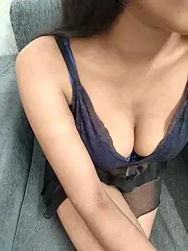 Beby_girLL from StripChat