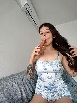 Bebybaba from StripChat