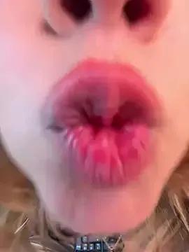 Becca_Johnson_u from StripChat is Freechat