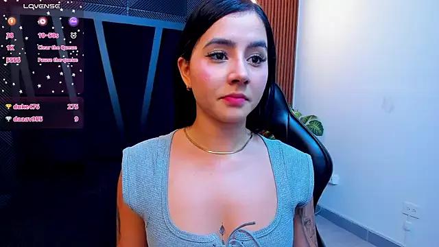 Beka_moretti_ from StripChat is Freechat