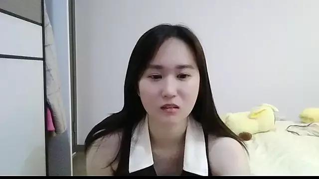 Belinda66 from StripChat is Freechat