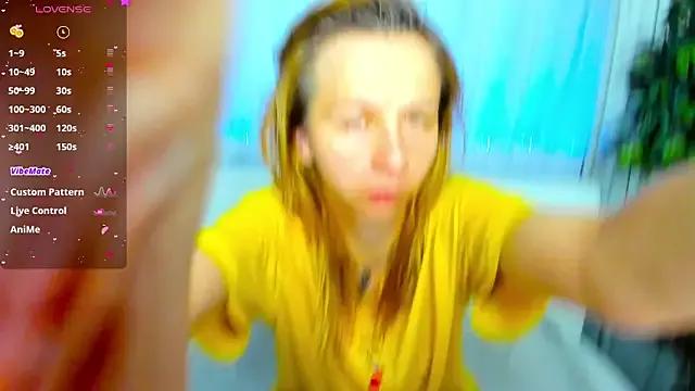Bell_a_mi_ from StripChat