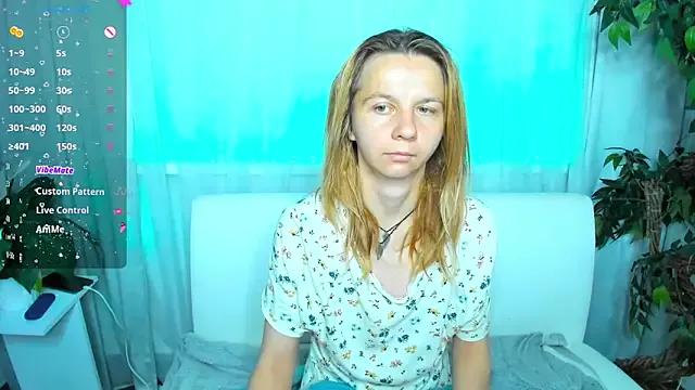 Bell_a_mi_ from StripChat is Freechat