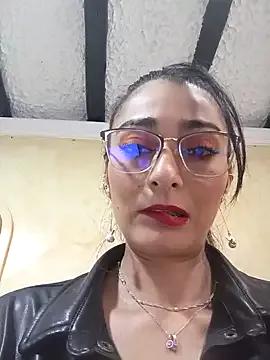 BELLA--26 from StripChat is Freechat