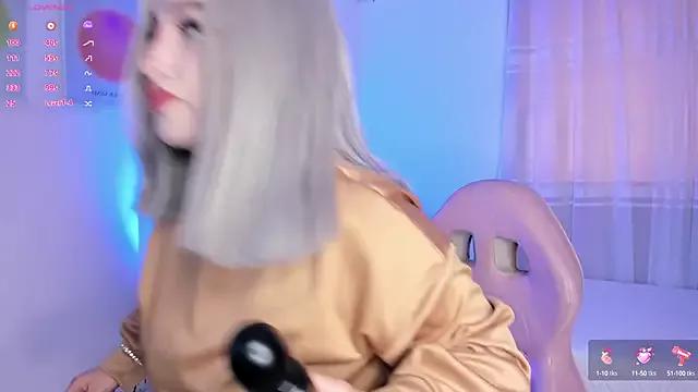 bella-green from StripChat