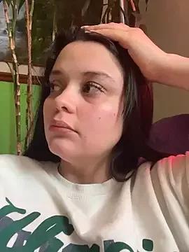 Bella-hadiid from StripChat
