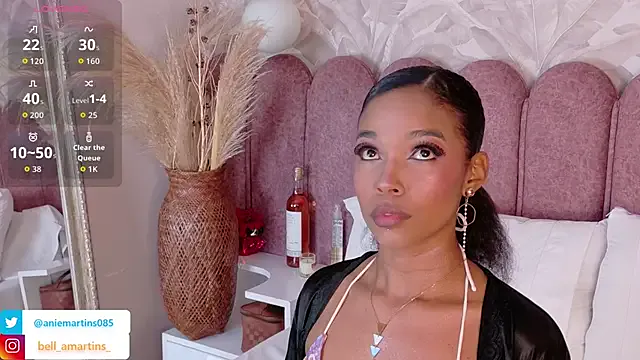 Bella-Torres on StripChat 