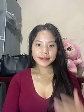 Bella_7777 from StripChat is Freechat