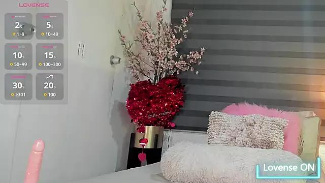 bella_arias from StripChat