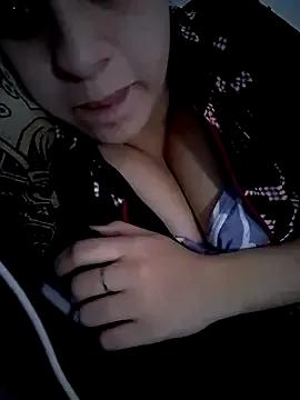 bella_bellaa from StripChat