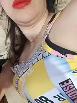bella_bellaa from StripChat