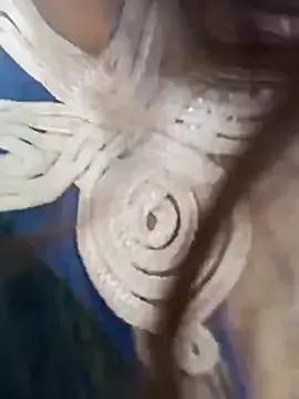 bella_bellaa from StripChat