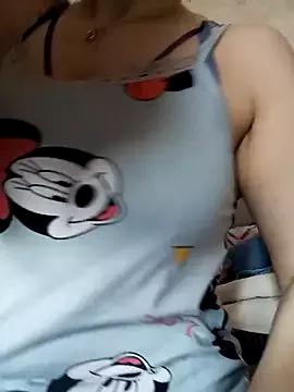 bella_bellaa from StripChat is Freechat