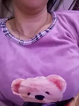 bella_bellaa from StripChat