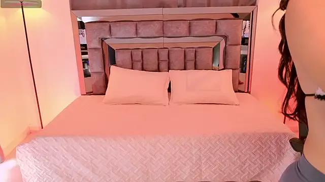 Try our streaming cams variety and talk on a personal level with our adorable girls streamers, showing off their bountiful shapes and dildos.