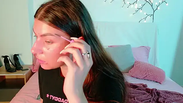 Bella_Davis_love on StripChat 