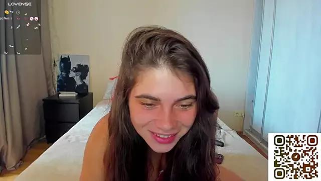 Bella_Foryou from StripChat