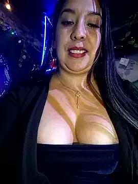 Bella_keny from StripChat