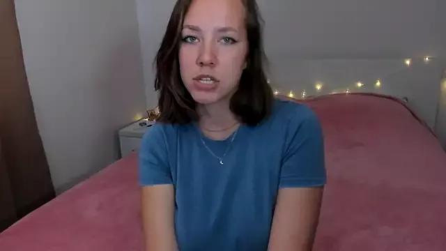 Bella_Machaper from StripChat