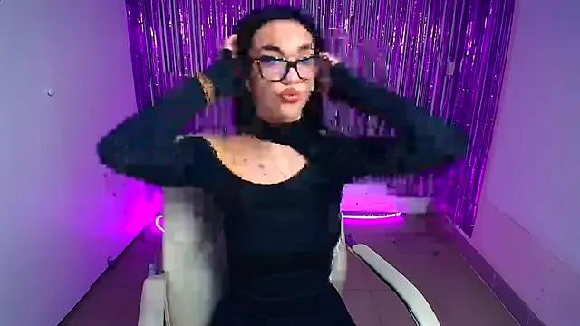 Bella_Night4 from StripChat