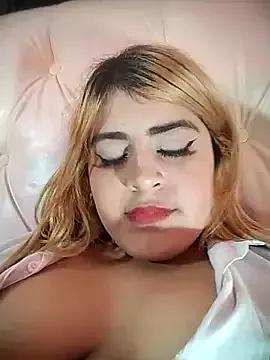 bella_star21 from StripChat
