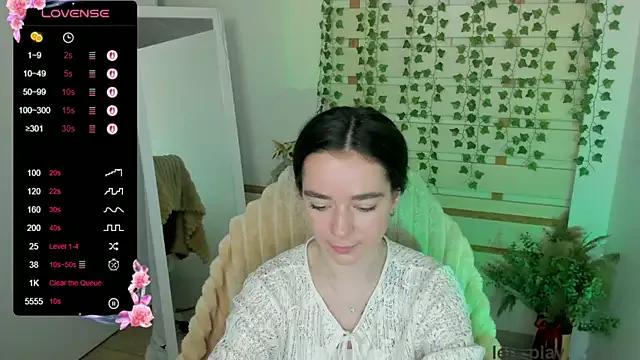 Bella_XO from StripChat