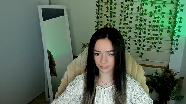Bella_XO from StripChat
