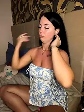 BellaaNoir from StripChat is Freechat