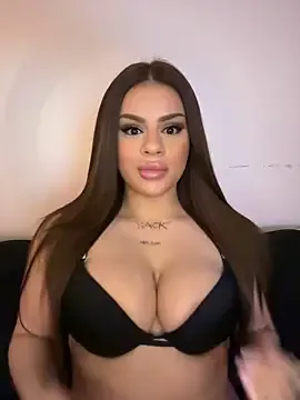 BellaaVixen on StripChat 