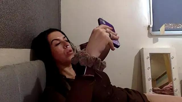 Bellababexox from StripChat