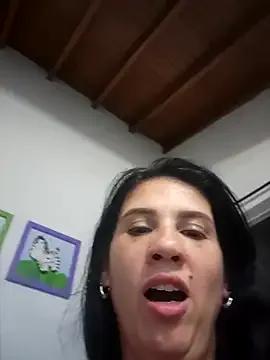 Bellabbys from StripChat is Freechat
