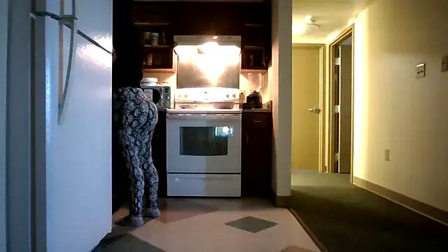 Bellacagyal from StripChat