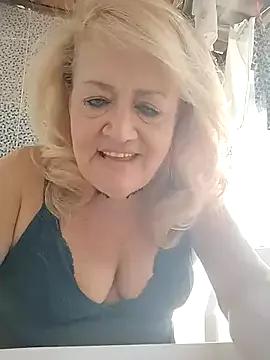 Belladama61 from StripChat is Freechat