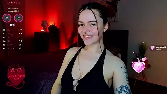 Try our streaming cams variety and talk on a personal level with our adorable girls streamers, showing off their bountiful shapes and dildos.