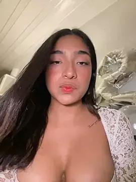 Bellafr from StripChat