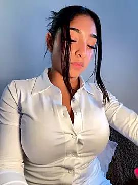 Bellafr from StripChat