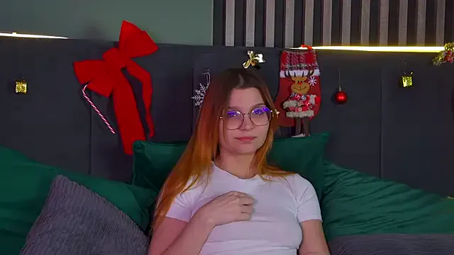 BellaMarebelle on StripChat 