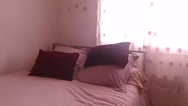 BELLAMORGANE1 from StripChat